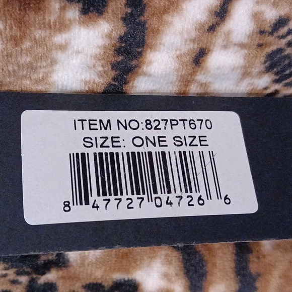 Yelete super soft comfy stretchy multi-animal print leg wear OS - Picture 8 of 8